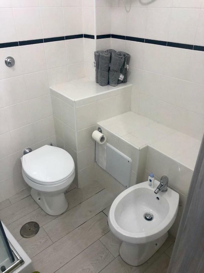Hamlet Appartment نابولي المظهر الخارجي الصورة
